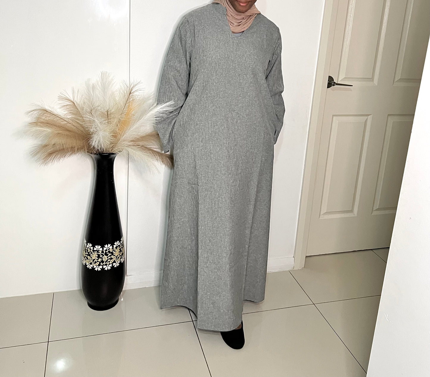 Safiya Linen Abaya