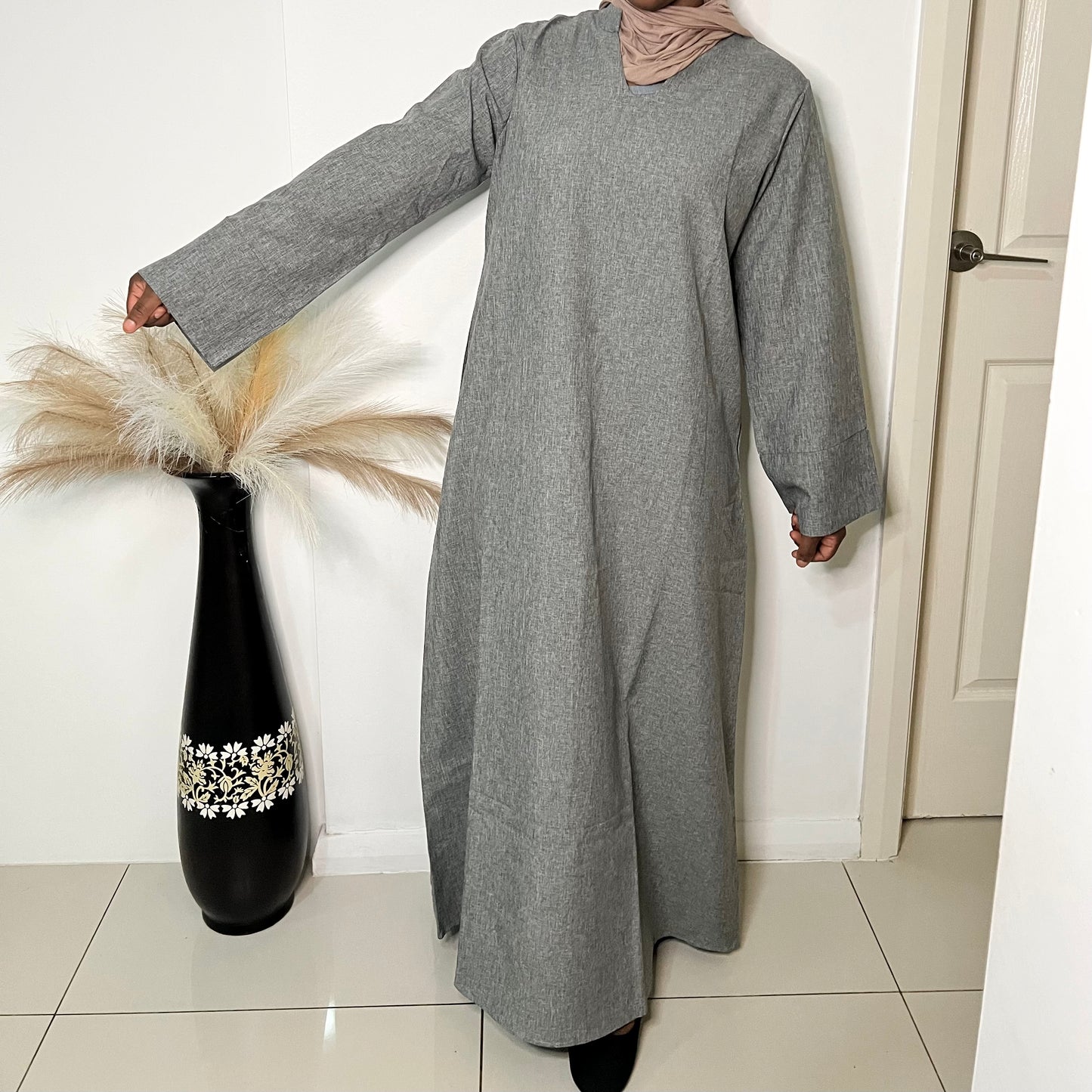 Safiya Linen Abaya