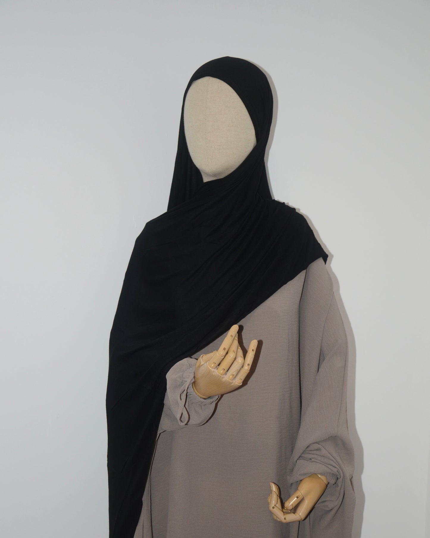 Essential Jersey Hijab – Dark Tones
